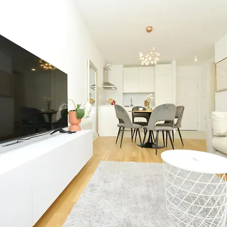 Apartman Sol *